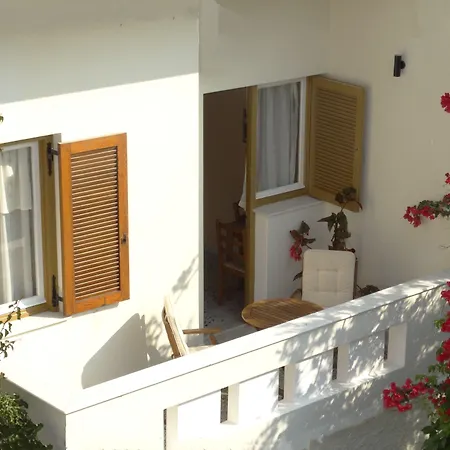 Naxos Lane Center Naxos City