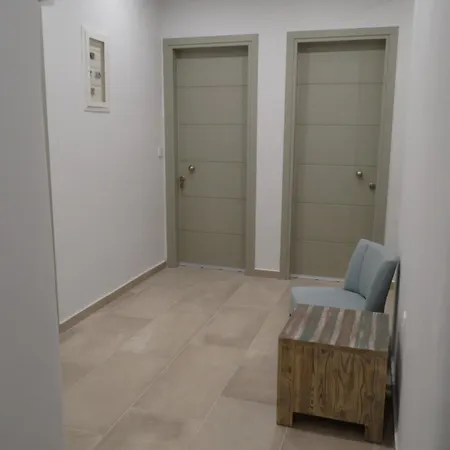 Naxos Lane Center Apartmán *