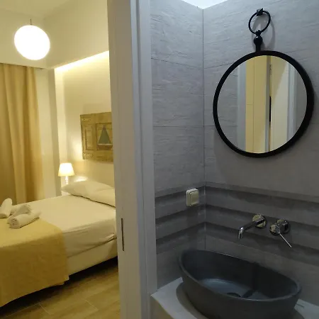 Naxos Lane Center Apartmán *