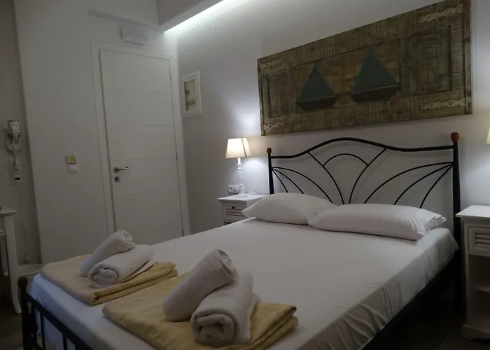 Naxos Lane Center דירה