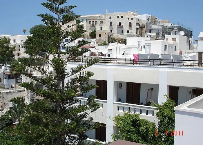 Naxos Lane Center דירה