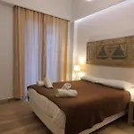 Naxos Lane Center Apartment